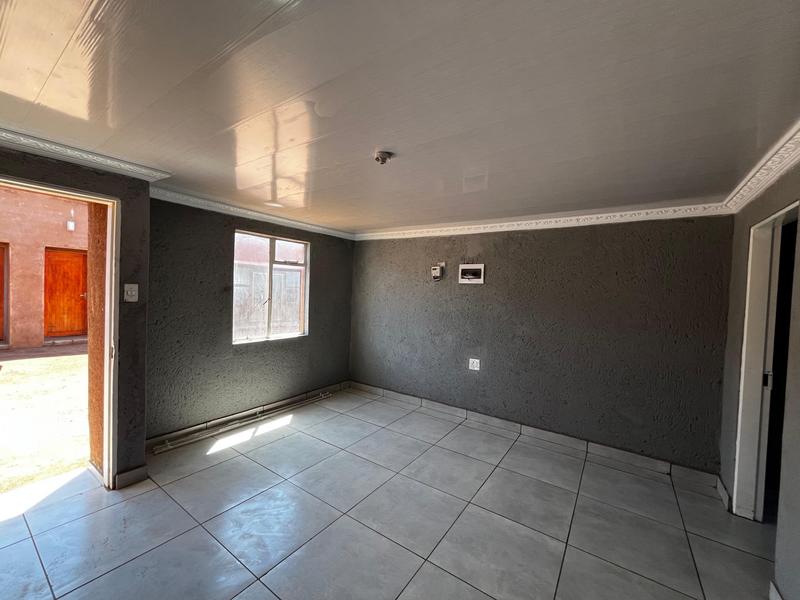 To Let 1 Bedroom Property for Rent in Kuruman Northern Cape